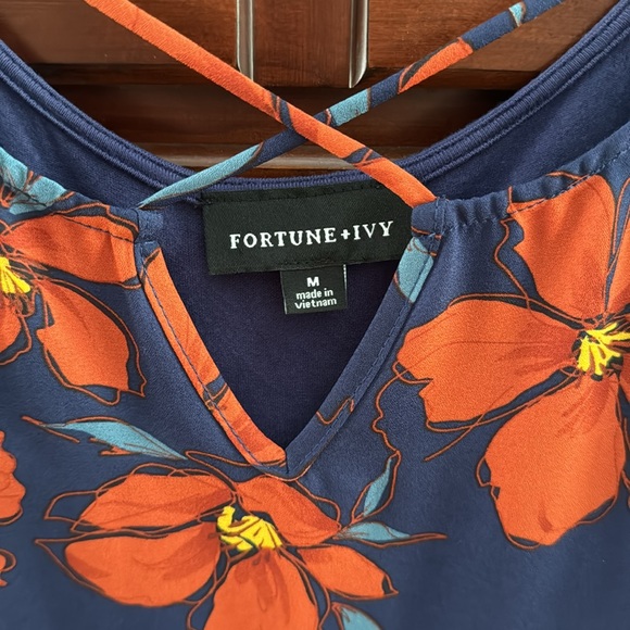 Fortune + Ivy sleeveless top - Picture 3 of 4